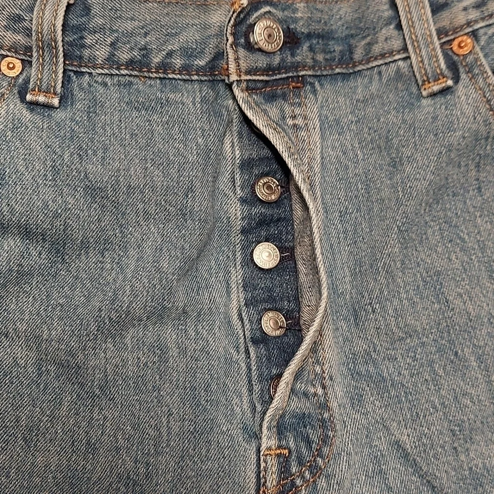 Levi's 501 Button Fly Jeans W40 X L30